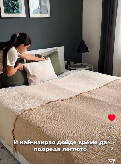 BED COVER / BLANKET MUSELIN IN SAND