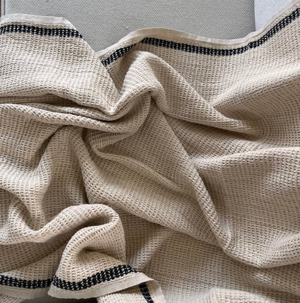 ОДЕЯЛО LINDA THROW/ BLANKET