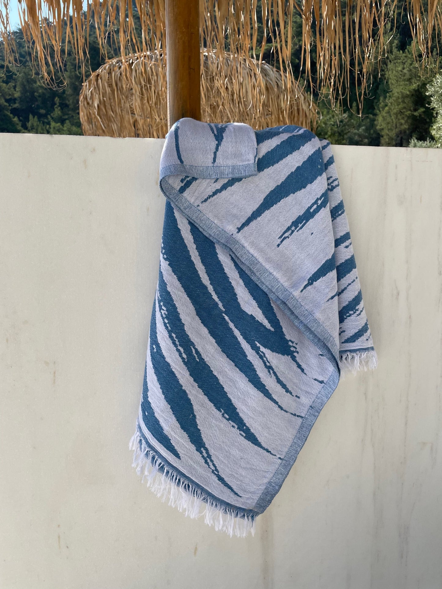 КЪРПА DELUXE PALM AEGEAN BLUE